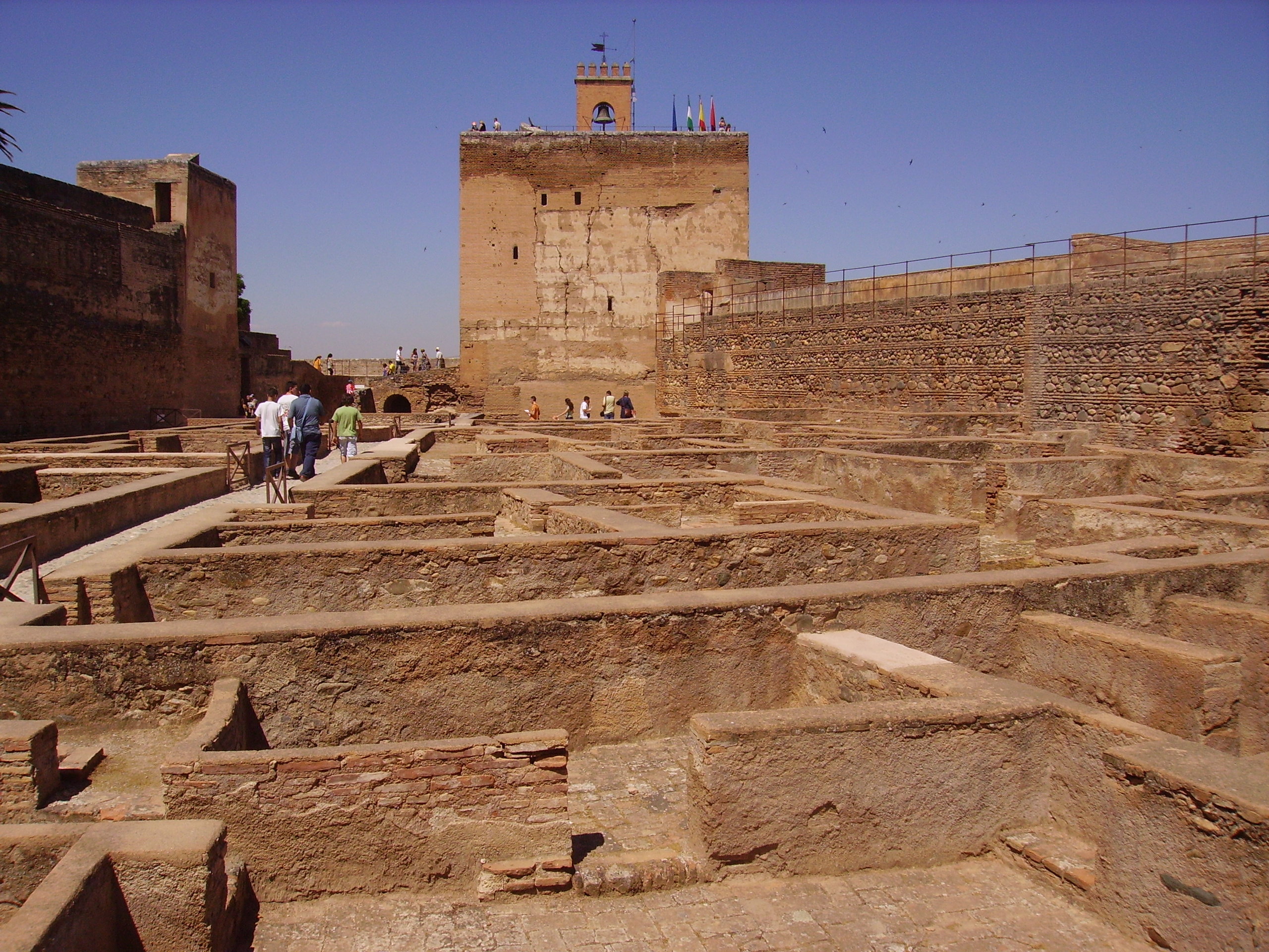 Alcazaba y torre de la vela