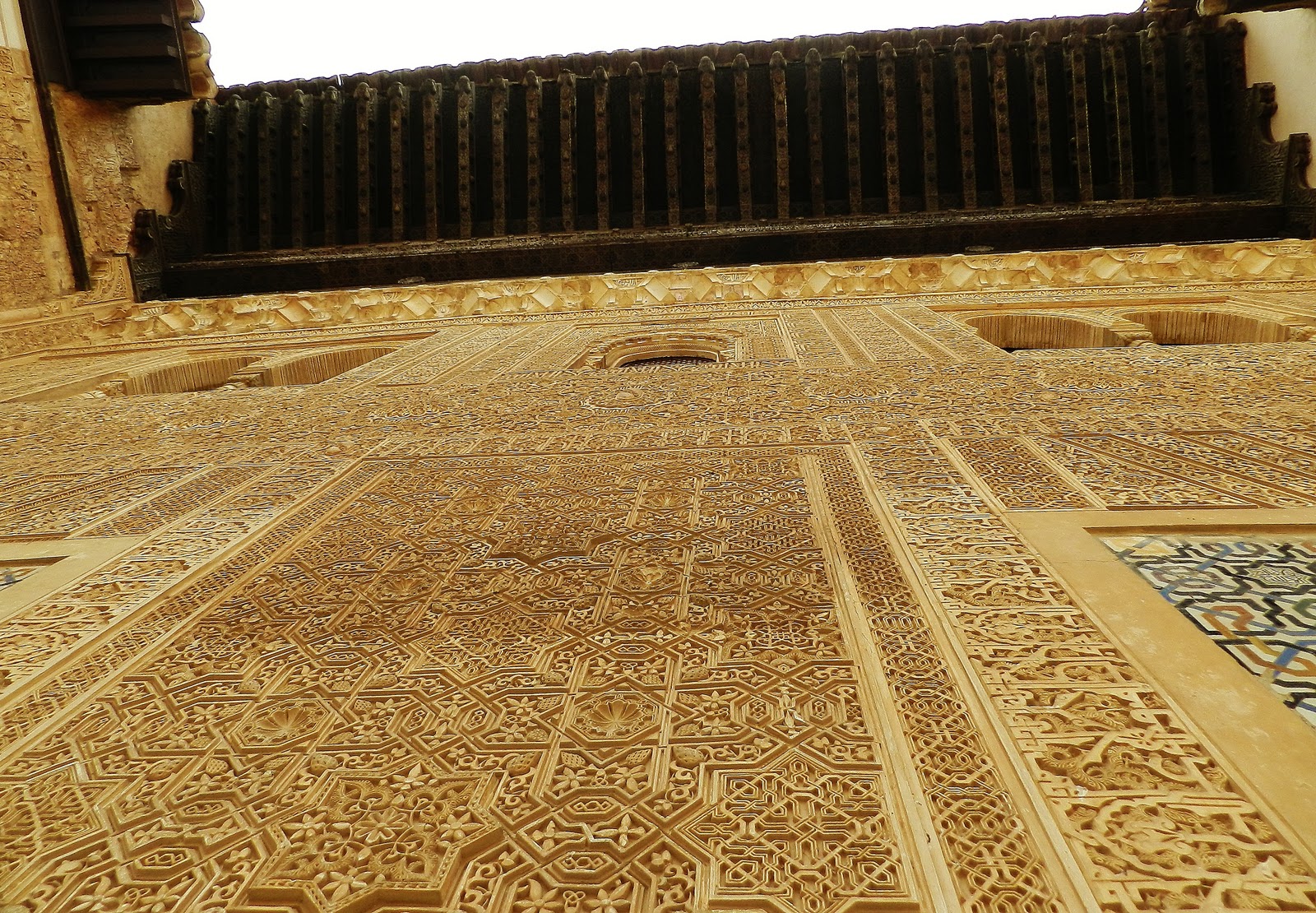 Pared del cuarto dorado
