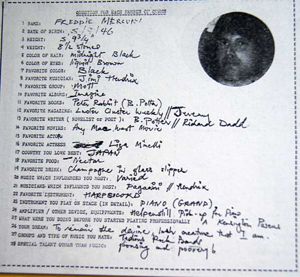 imagen de ficha rellenada por Freddie Mercury